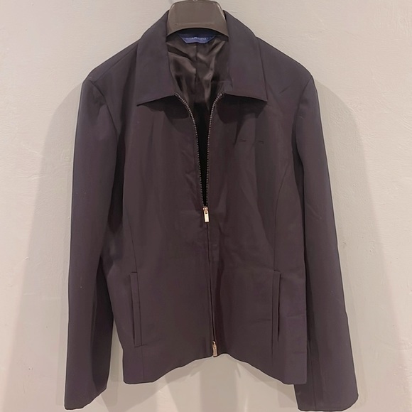 Black jacket - Picture 1 of 5